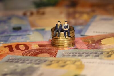 Qué beneficios existen para pensionados de la tercera edad